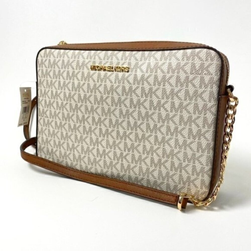 Michael Kors Handbag Large Jet set Crossbody Bag in Vanilla